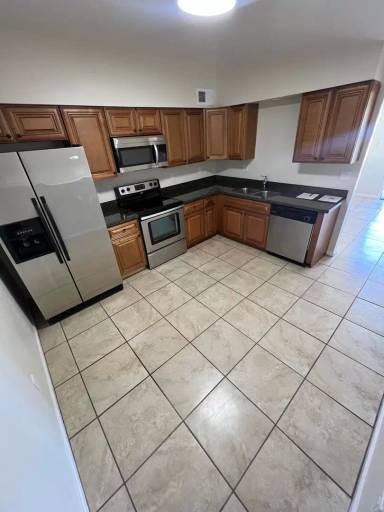 Main picture of 407 N Hill