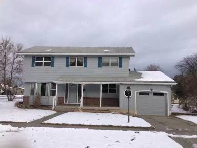 Main picture of 514 W B St