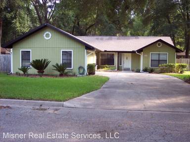 Main picture of 7718 SW 11th Pl