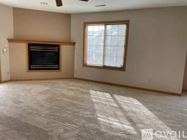 Main picture of 18475 Brookfield Lake Dr