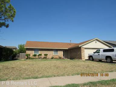 Main picture of 2606 NW Locksley Ln