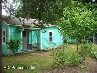 Main picture of 979 SE 8th Ave