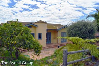 Main picture of 922 Garcia Rd