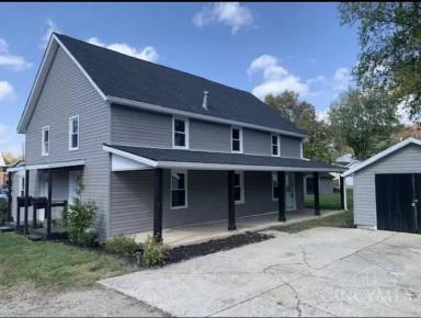 Main picture of 150 E North St