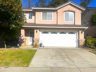 Main picture of 38720 Chimaera Cir