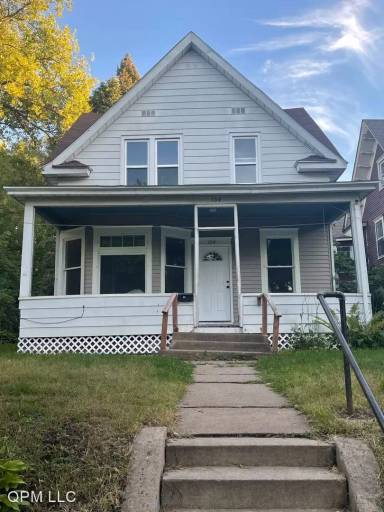Main picture of 138 George St W