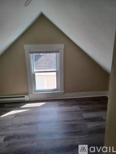 Main picture of 16 Homer St