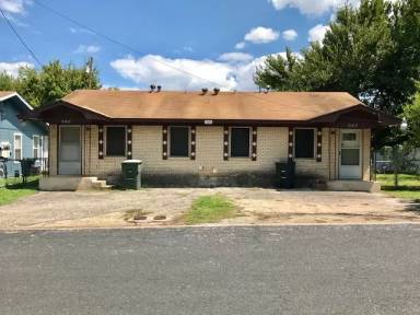 Main picture of 526 Wolf St
