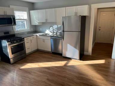 Main picture of 15 Stanton St