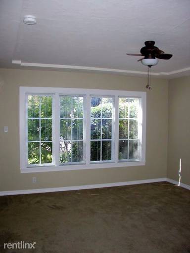 Main picture of 4862 Park Blvd