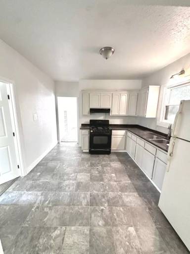 Main picture of 3135 32nd St