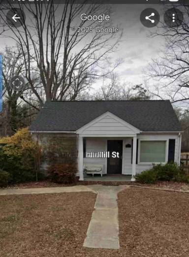 Main picture of 121 Forest Hill St