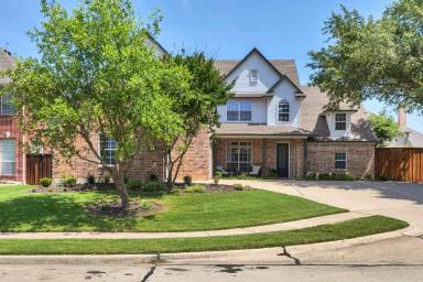 Main picture of 505 Green Apple Dr