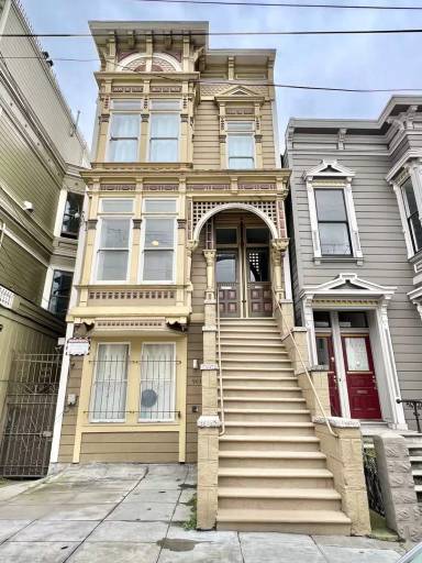 Main picture of 957 Oak St