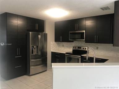 Main picture of 18666 NW 52nd Path