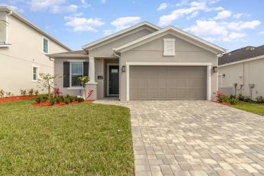 Main picture of 9051 Udina Way