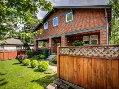Main picture of 3444 N Willis Blvd