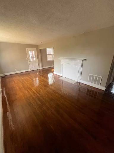 Main picture of 1429 Colin Kelly Dr