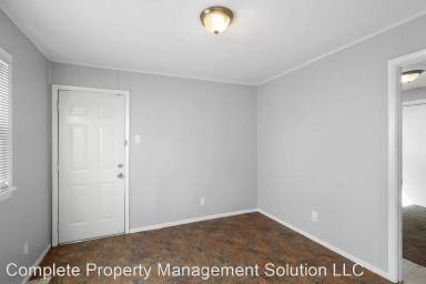 Main picture of 7116 Idlewild Ave