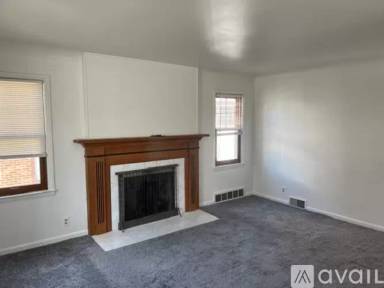 Main picture of 728 N Vernon St