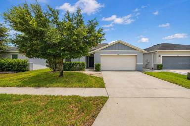 Main picture of 1097 Augustus Dr
