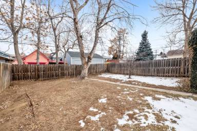 Main picture of 2058 S Corona St