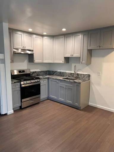 Main picture of 4124 Walnut St