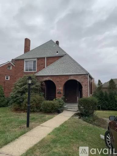 Main picture of 2955 Fernwald Rd