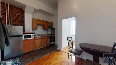 Main picture of 147 E 117th St