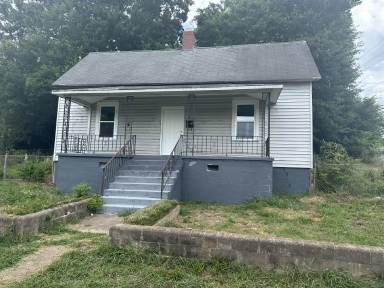 Main picture of 9 N Hammett St