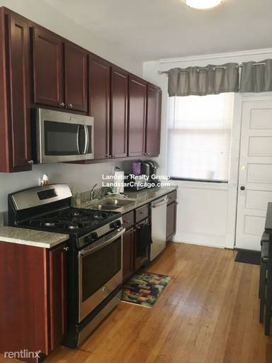 Main picture of 1314 W Waveland Ave