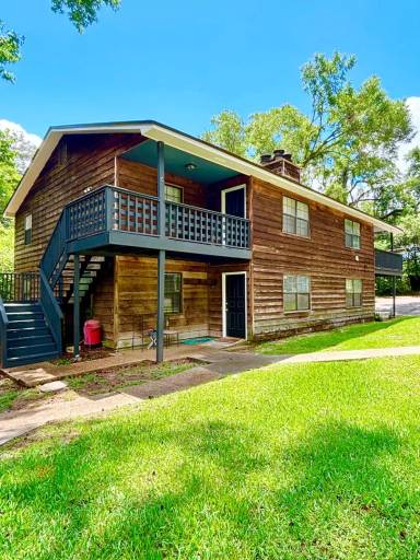 Main picture of 1230 Alachua Ave