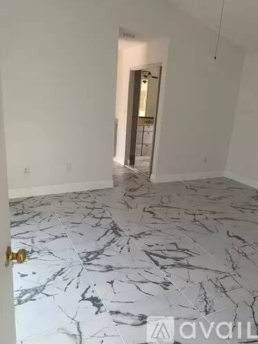 Main picture of 10304 SW 139th Pl