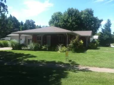 Main picture of 301 Virginia Ave