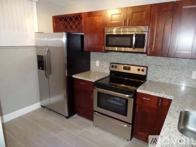 Main picture of Lake Emerald Condo