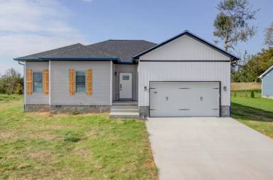 Main picture of 102 Riverbend Dr
