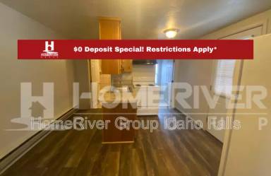 Main picture of 1348 1/2 Lake Ave