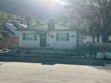 Main picture of 235 Big Blue Rd