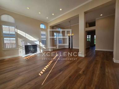 Main picture of 1471 Avenida de los Padres