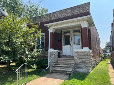 Main picture of 4932 Schollmeyer Ave