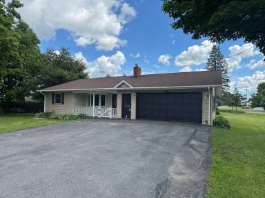 Main picture of 5508 Bostwick St