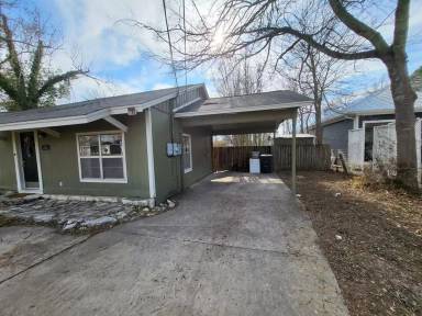 Main picture of 311 W Burbank St