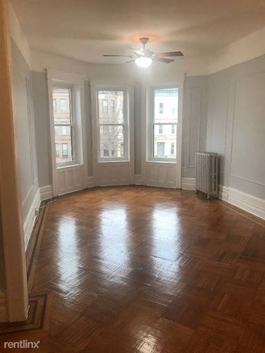 Main picture of 1274 Saint Johns Pl