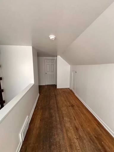 Main picture of 210 Perrin St