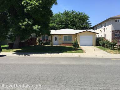 Main picture of 309 N Merrill Ave