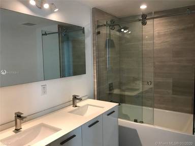 Main picture of Brickell House