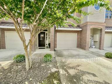 Main picture of 272 Hugh Shelton Loop