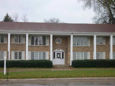 Main picture of 2401 W 90th St