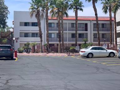 Main picture of 1361 E University Ave