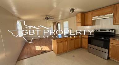 Main picture of 317 E Collins St